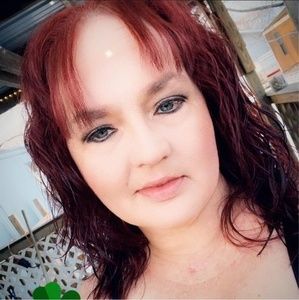 Meet your Posher, Kati